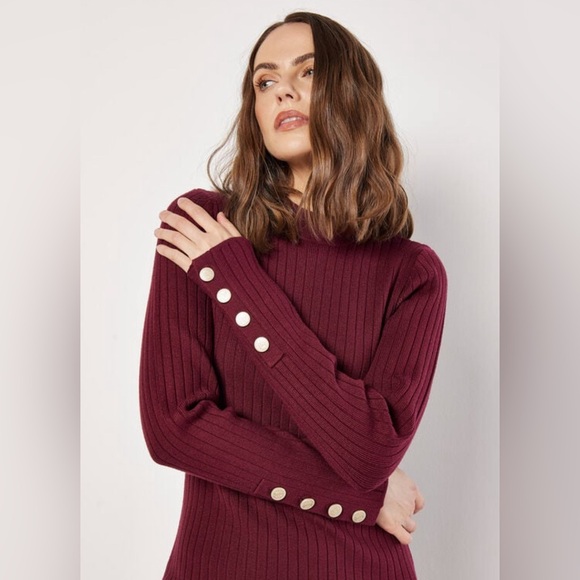🔥SO ♥️🔥 Apricot - Ribbed Knit Gold Button Midi Dress - Picture 2 of 5